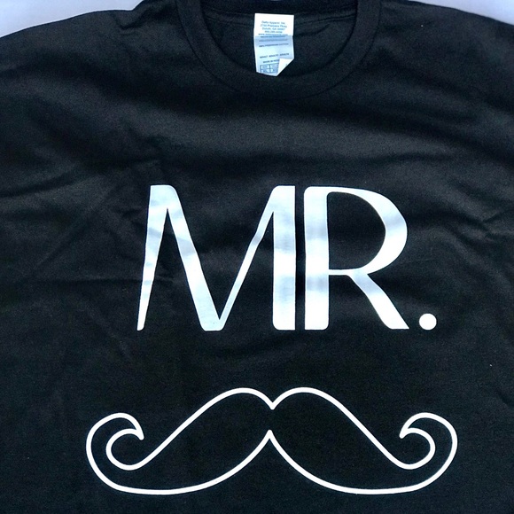 New Black Men’s tshirt with mustache. Size XLarge - Picture 1 of 3